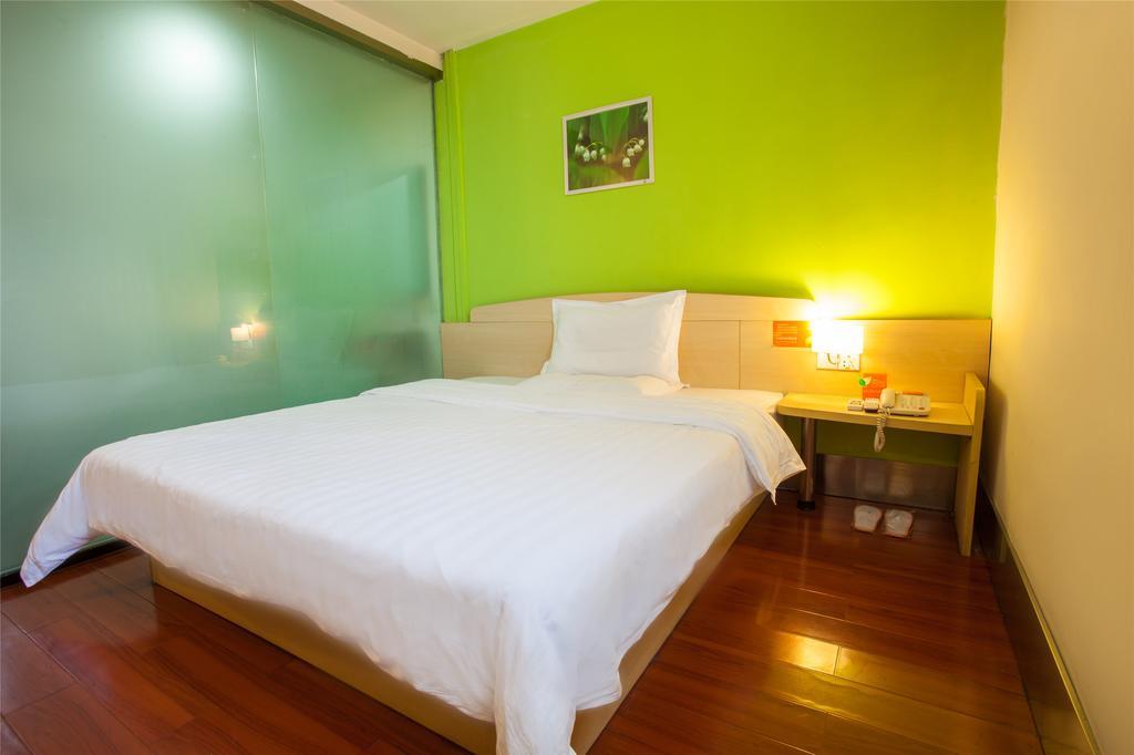 7Days Inn Guangzhou Nonglinxia Road Ouzhuang Subway Station Extérieur photo
