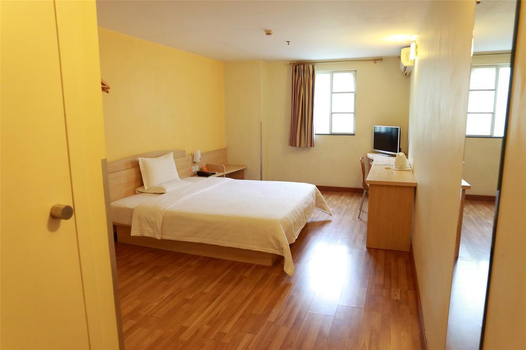 7Days Inn Guangzhou Nonglinxia Road Ouzhuang Subway Station Extérieur photo